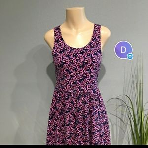 Vans casual dress with open back Size Medium
